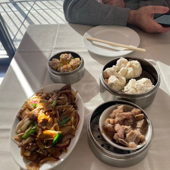 Da Hong Pao - Spare ribs, steamed buns, Shumai, beef noodles - Cantonese Near Me - Washington, DC, District of Columbia Da Hong Pao - Spare ribs, steamed buns, Shumai, beef noodles - Cantonese Near Me - Washington, DC, District of Columbia
