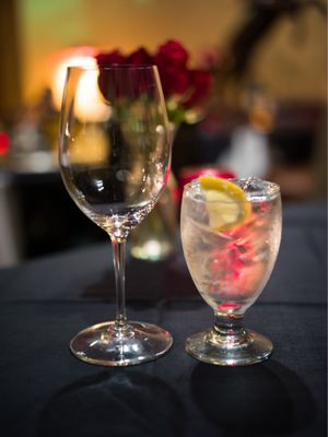 Horse in the Alley by null