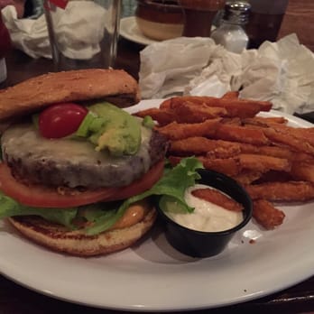 The Dutch - Chipotle Cheddar Burger - American Near Me - Saugerties, New York