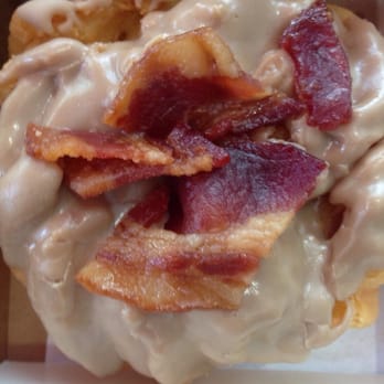 Do-Rite Donuts & Chicken - Maple & bacon - Donuts Near Me - Chicago, Illinois Do-Rite Donuts & Chicken - Maple & bacon - Donuts Near Me - Chicago, Illinois