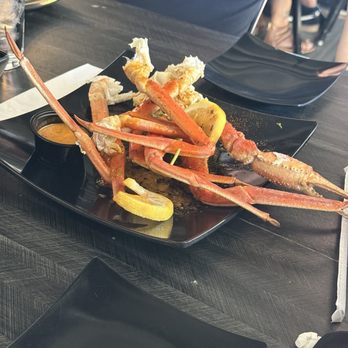 Fin & Feathers Restaurant - Seafood Near Me - Las Vegas, Nevada