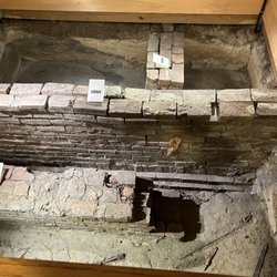 Pony Express Museum - Original well.