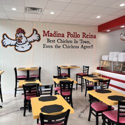Madina Pollo Reina - Inside