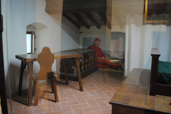 House of Dante by null