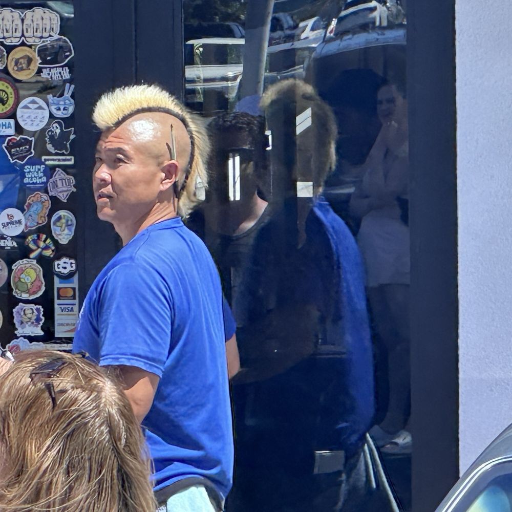 Sweet E's Cafe - Crazy guy - Cafes Near Me - Honolulu, Hawaii Sweet E's Cafe - Crazy guy - Cafes Near Me - Honolulu, Hawaii