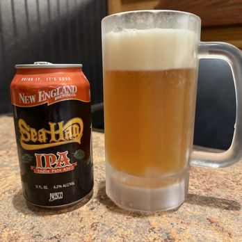 Yorkside Pizza and Restaurant - New England Brewing's "Sea Hag" IPA - Pizza Near Me - New Haven, Connecticut Yorkside Pizza and Restaurant - New England Brewing's "Sea Hag" IPA - Pizza Near Me - New Haven, Connecticut
