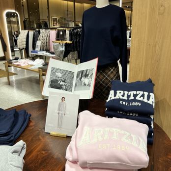 Aritzia - Women's Clothing Near Me - Lone Tree, Colorado