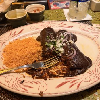 Guadalajara Del Centro - Chicken Mole Enchiladas - Mexican Near Me - Houston, Texas