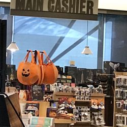 Barnes & Noble Booksellers - Cashier