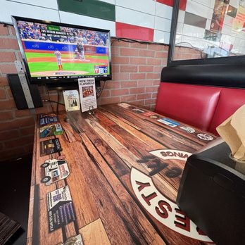 Zzeeks Pizza - Booth - Pizza Near Me - Phoenix, Arizona Zzeeks Pizza - Booth - Pizza Near Me - Phoenix, Arizona