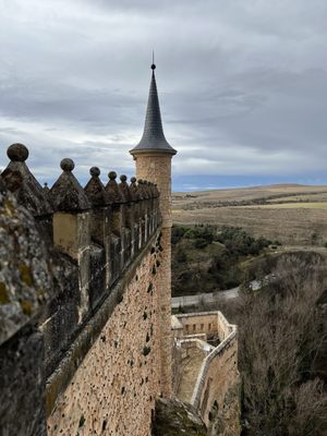 Alcázar de Segovia by null
