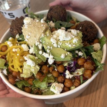 Gott's - Falafel Salad - Burgers Near Me - Los Angeles, California Gott's - Falafel Salad - Burgers Near Me - Los Angeles, California