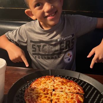 Rosati's Pizza - Kids pizza - Sports Bars Near Me - Cumming, Georgia