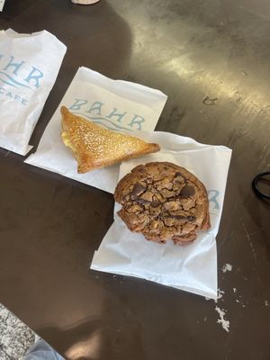 Bahr Cafe by null
