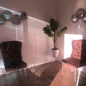 Erika’s Five Professional Skin Care - Waiting area - Skin Care Near Me - El Paso, Texas Erika’s Five Professional Skin Care - Waiting area - Skin Care Near Me - El Paso, Texas