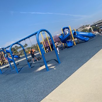 Green Park - Parks Near Me - Huntington Beach, California Green Park - Parks Near Me - Huntington Beach, California