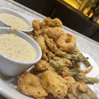 Olive Garden Italian Restaurant - Shrimp Fritto Misto (No marinara, sub spicy ranch) - Italian Near Me - Chico, California Olive Garden Italian Restaurant - Shrimp Fritto Misto (No marinara, sub spicy ranch) - Italian Near Me - Chico, California