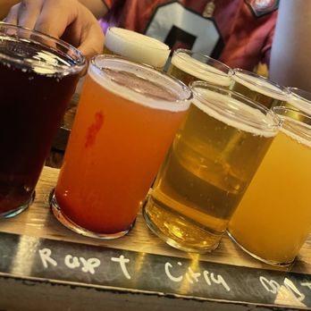INC 82 Brewing - Flight of beer - Breweries Near Me - Dublin, California