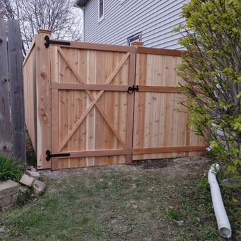Everlast Fence - Fences & Gates Near Me - Shorewood, Illinois Everlast Fence - Fences & Gates Near Me - Shorewood, Illinois