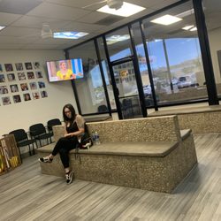 Smile Dental Group - The waiting room nice