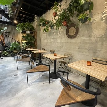 Arcana - Sitting area - Nurseries & Gardening Near Me - San Francisco, California