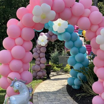 Pop Charlotte Balloons - Balloon Services Near Me - Gastonia, North Carolina