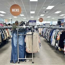 Goodwill - Men's clothing