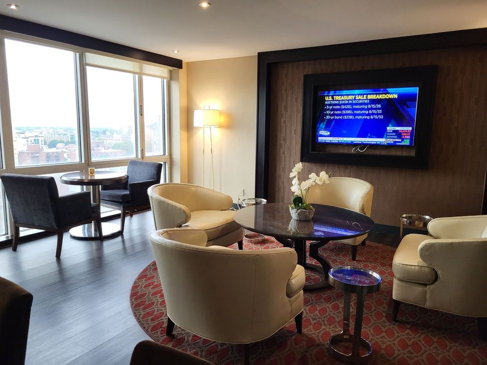 SHERATON LAGUARDIA EAST HOTEL Updated September 2024 489 Photos & 134 Reviews 13520 39th