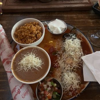 Amelias Mexican Kitchen - 1 CHILE RELLENO & RICE AND BEANS - Mexican Near Me - Tucson, Arizona Amelias Mexican Kitchen - 1 CHILE RELLENO & RICE AND BEANS - Mexican Near Me - Tucson, Arizona