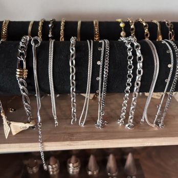 Flora Coffee - Jewelry - Coffee & Tea Near Me - Austin, Texas