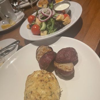 Bluestone Restaurant - Single Crab Cake, roasted potatoes with side salad - American Near Me - Timonium, Maryland Bluestone Restaurant - Single Crab Cake, roasted potatoes with side salad - American Near Me - Timonium, Maryland