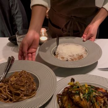 Justine’s on Hudson - Risotto, Spaghetti and chicken - Wine Bars Near Me - New York, New York Justine’s on Hudson - Risotto, Spaghetti and chicken - Wine Bars Near Me - New York, New York
