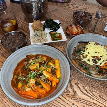 Mandu - Korean Near Me - Washington, DC, District of Columbia