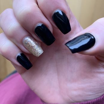 Dripped Nails & Spa - Nail Salons Near Me - Houston, Texas