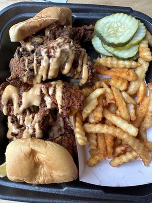 Dave's Hot Chicken by null