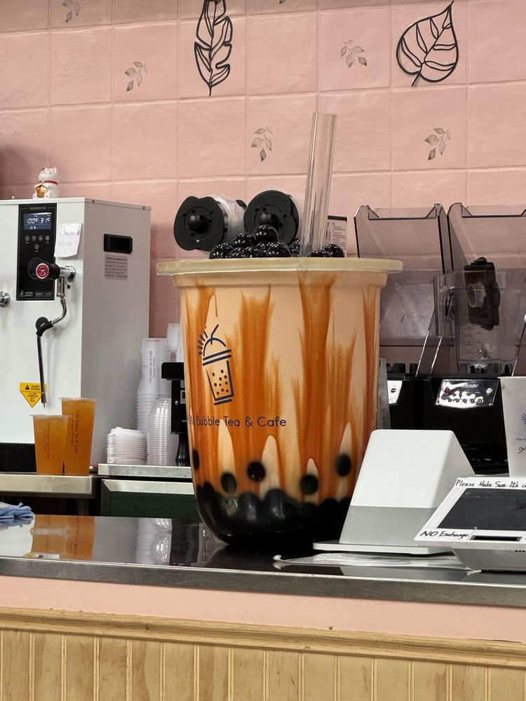 Yum Bubble Tea Logo