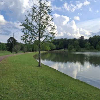 Lamar Park - Parks Near Me - Oxford, Mississippi