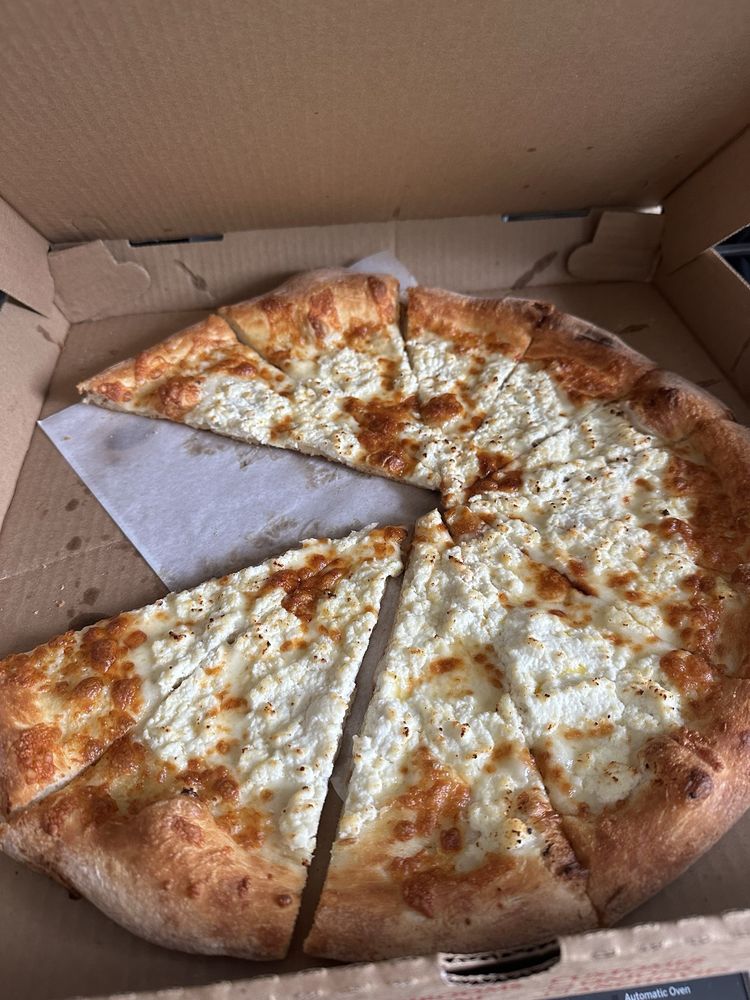 Fellini's Pizzeria - Canonsburg Logo
