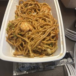 QT Shrimp Lo mein