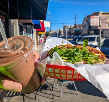 Ilana Coffee by null