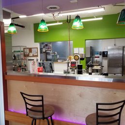 Love the colorful contemporary interior! Love the colorful contemporary interior!