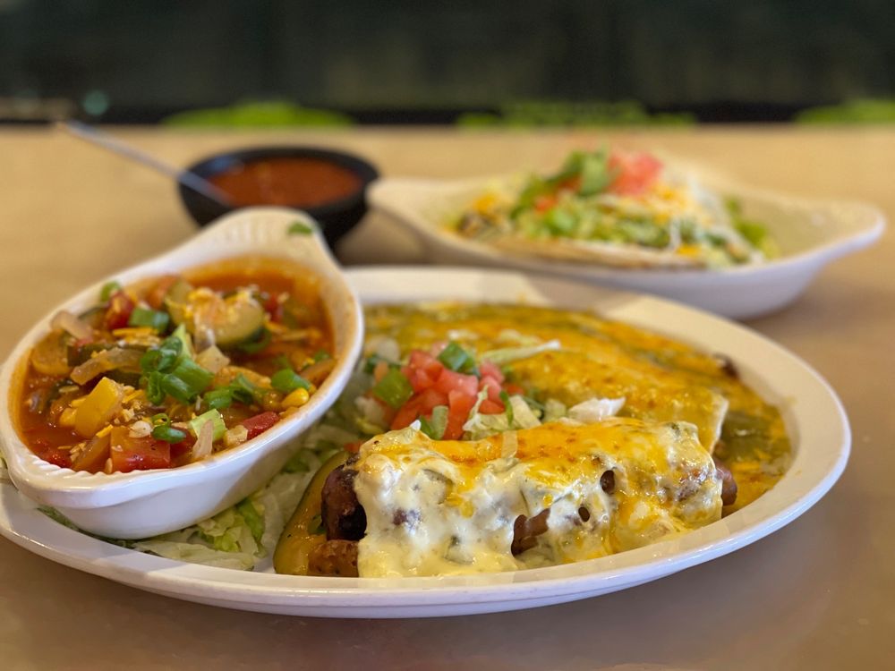 POCO & MOMS 431 Photos & 562 Reviews 7000 E Tanque Verde Rd, Tucson