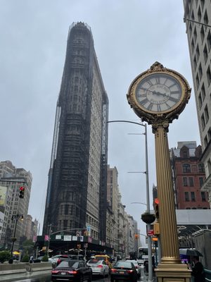 Flatiron Building by null