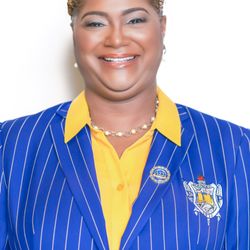 Lynda Louis Photography - Signature Sorority Headshots-Lynda Louis Photography