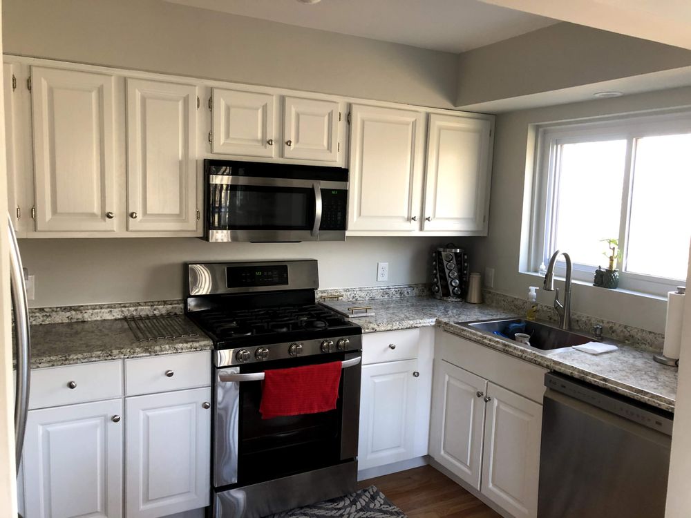 Slide of Hawkeye Home Improvements