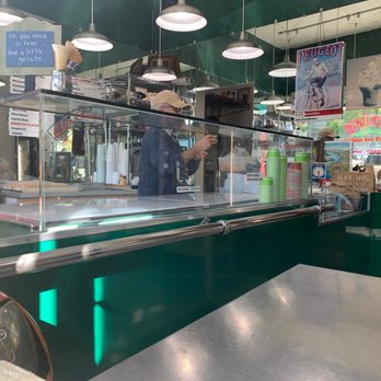 San Anselmo Gelato - 11/7/2021 - Ice Cream & Frozen Yogurt Near Me - San Anselmo, California San Anselmo Gelato - 11/7/2021 - Ice Cream & Frozen Yogurt Near Me - San Anselmo, California