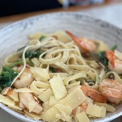 License to Chill Bar & Café - Shrimp Scampi Linguine