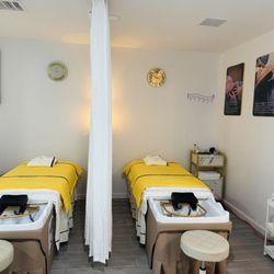 Yocheer Foot and Head Spa