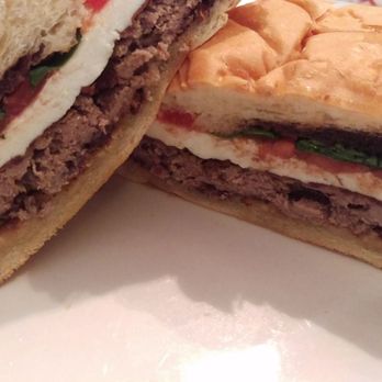 The Brother's Burger - Caprese burger - Food Trucks Near Me The Brother's Burger - Caprese burger - Food Trucks Near Me