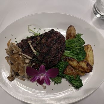 Walloon Lake Inn - Ribeye - American Near Me - Walloon Lake, Michigan Walloon Lake Inn - Ribeye - American Near Me - Walloon Lake, Michigan